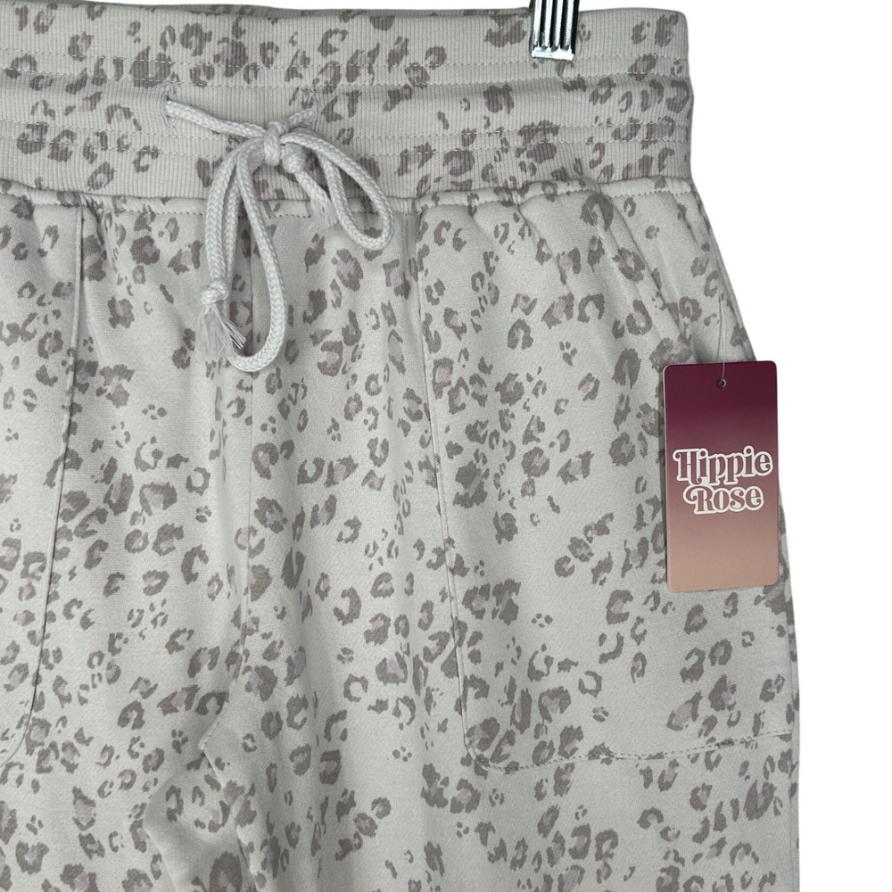 Hippie Rose Gray Leopard Print Jogger Sweat Pants Women's Size Small NWT - Picture 2 of 7